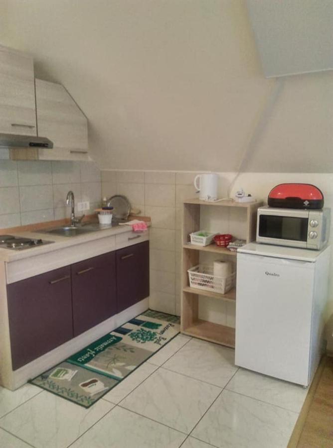 Apartmani Husko 图赫尔斯克利普利采 外观 照片